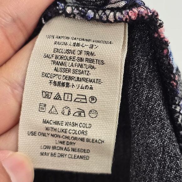 Free People Black Floral Boho Tunic Top Sz S Hippie, Artsy Oversized Flowy Y2K - Picture 7 of 8